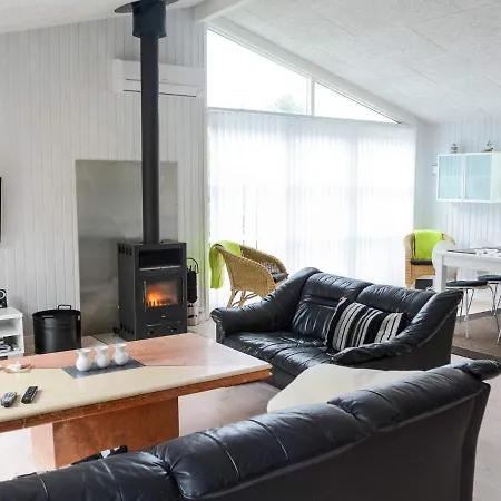 Holiday Xxv Feriehus